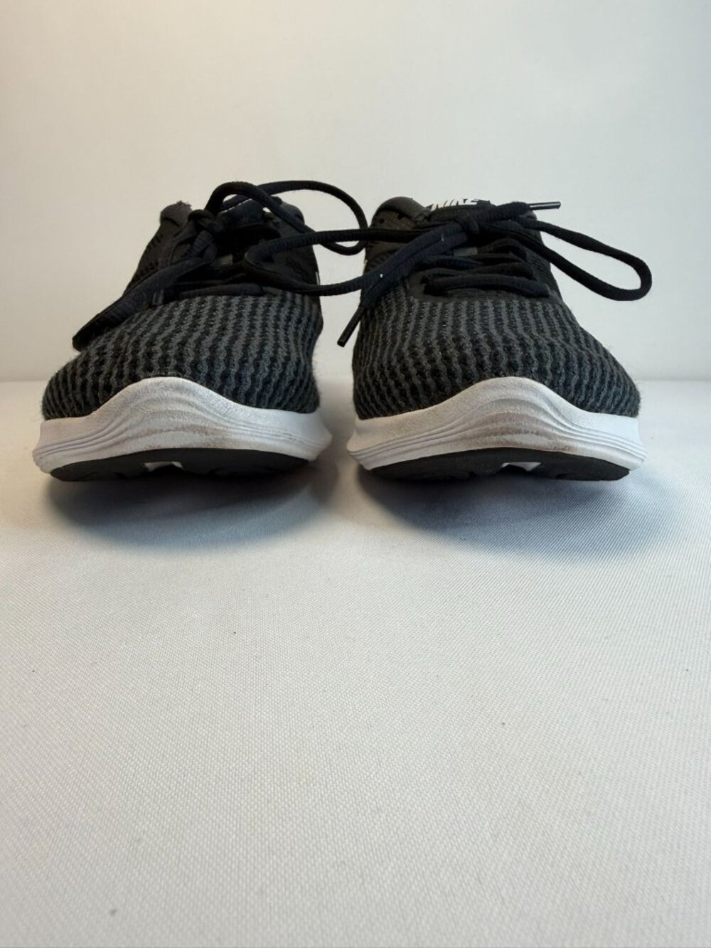 Nike Revolution 4 Sneakers Women's Size 9W Black/White Running Athletic Shoes - Picture 5 of 15